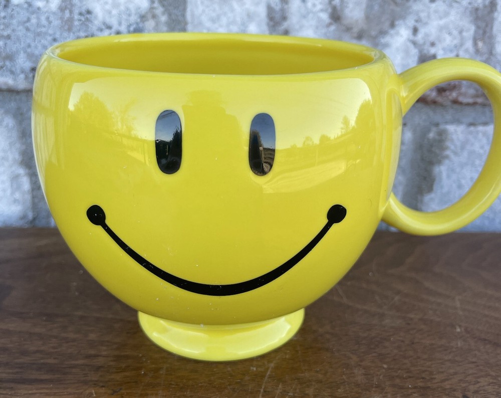 Yellow Coffee Mug With Happy Face Smile Wide Top Teleflora