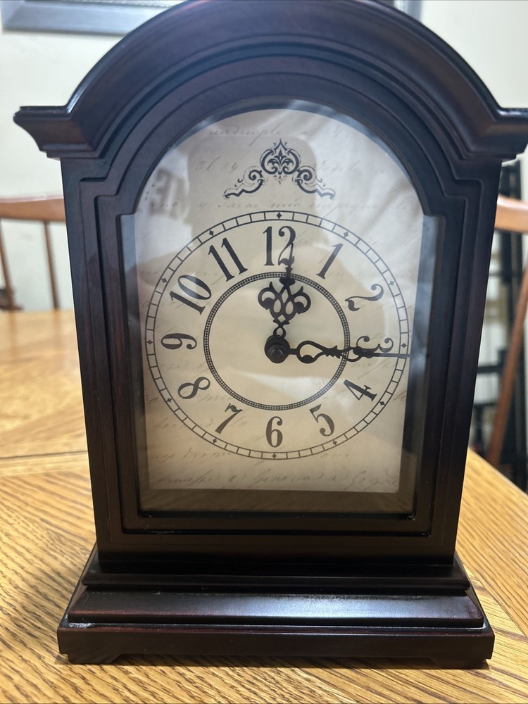 Vintage Seth Thomas Mantel Shelf Clock Small England Roman Numeral Works Great