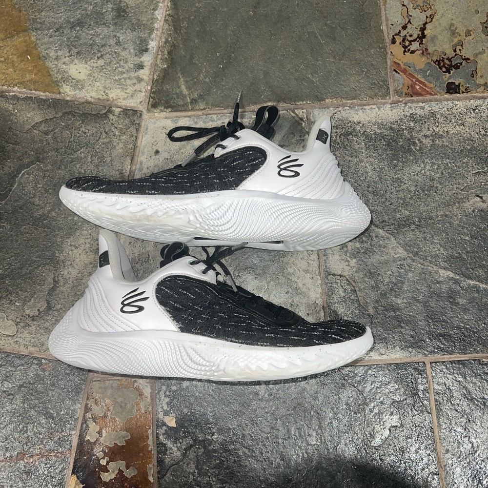 curry 9 team size 12 white black