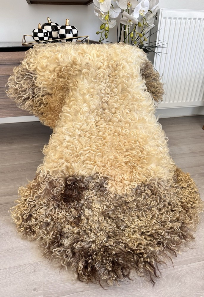 %100 Natural Gotland Sheepskin Rug,sheepskin Pelt,Natural Color,beige,camel.