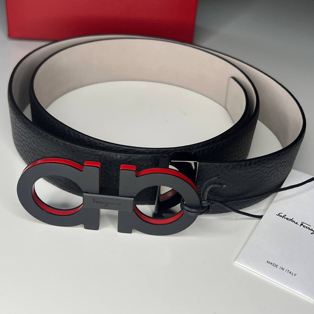 Black Pebbled Leather Salvatore Ferragamo Mens Belt with Black Buckle