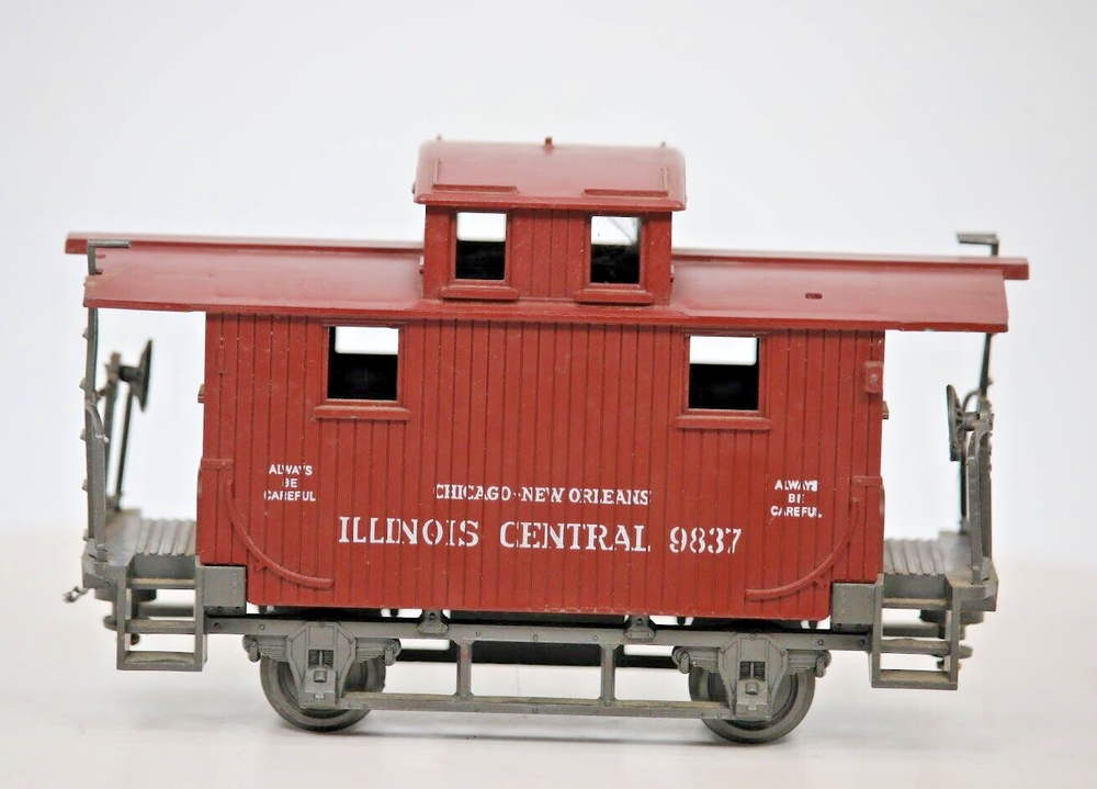 Atlas Illinois Central 4 Wheel Caboose 2 Rail #9837 O SCALE