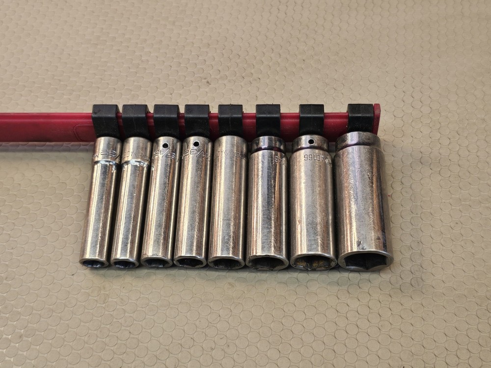 MATCO TOOLS 8-Piece 1/4 Drive SAE Deep 6-Point Chrome Socket Set USA 9/16 to 9/32