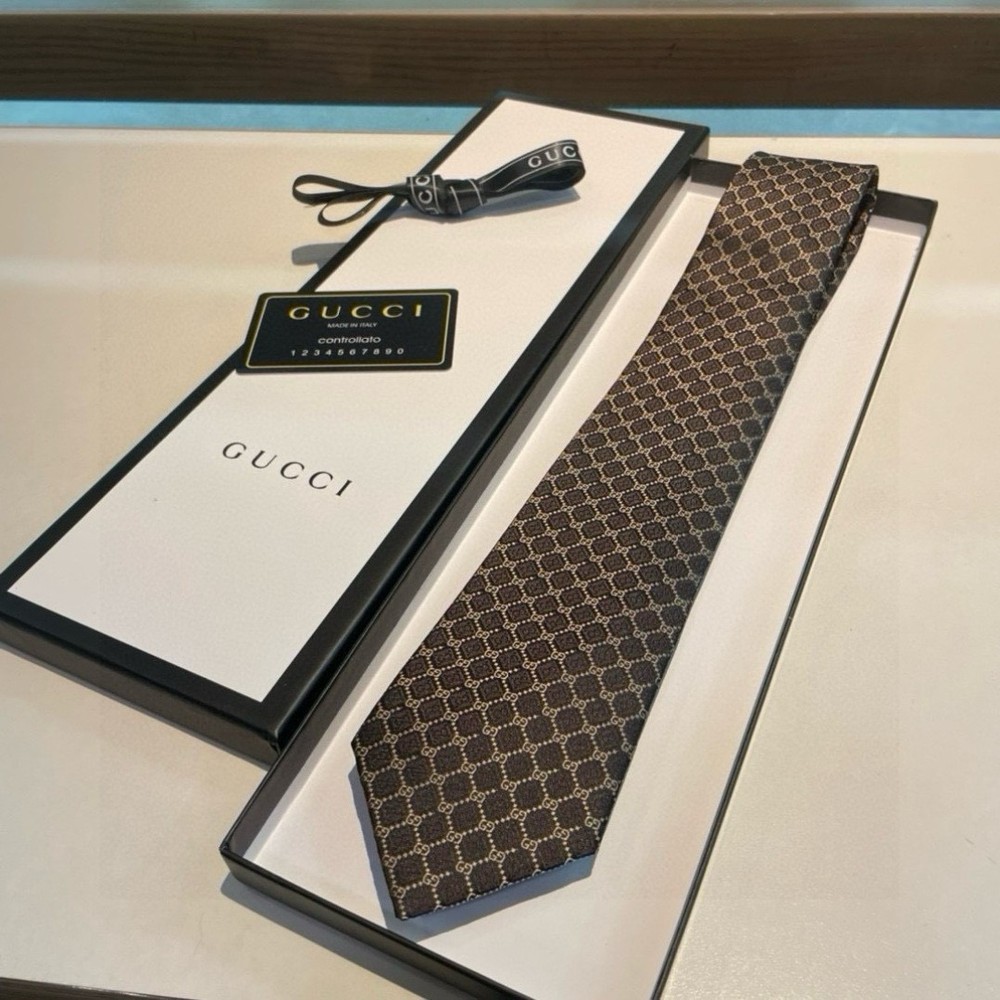 Gucci Tie Authentic Silk 100% Width:7Cm