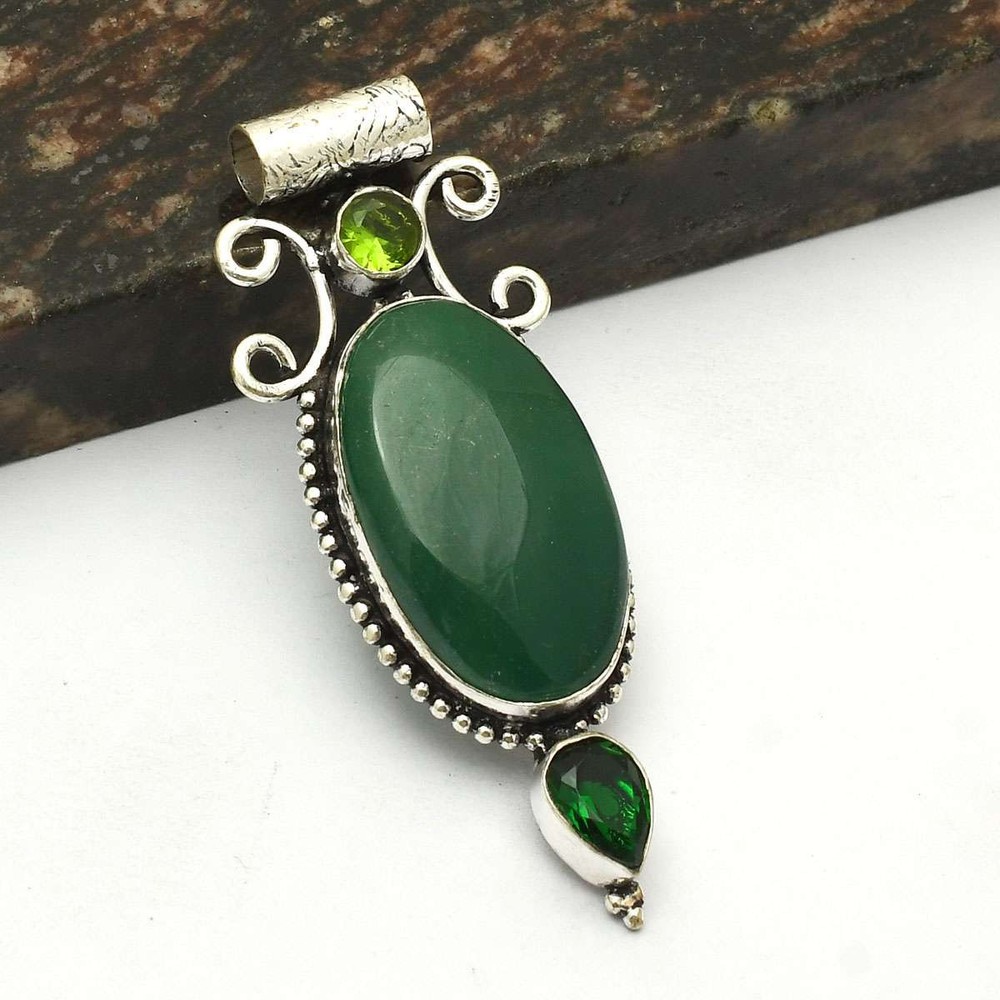 Green Onyx Quartz Gemstone Pendant Jewelry Gift for Her 2.48 Inches AP-76862