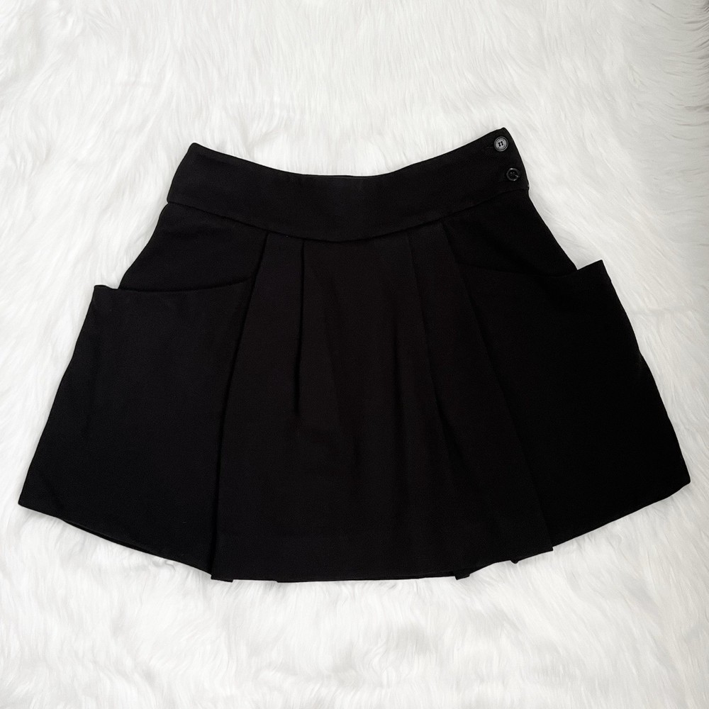 Lacoste Black Pleated Mini Skirt with Side Buttons and Pockets Size 34