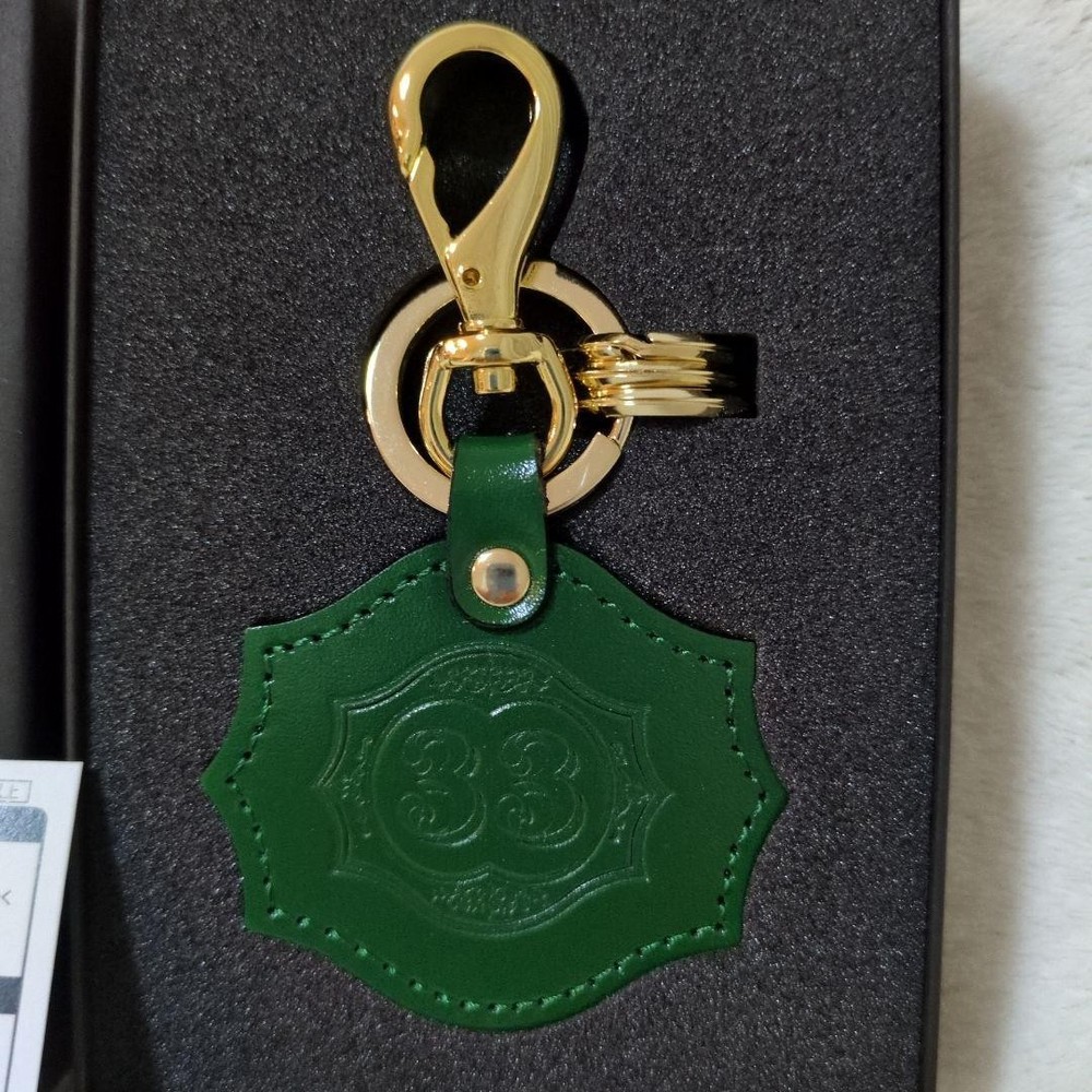 Tokyo Disneyland Club 33 Cowhide Keychain Green
