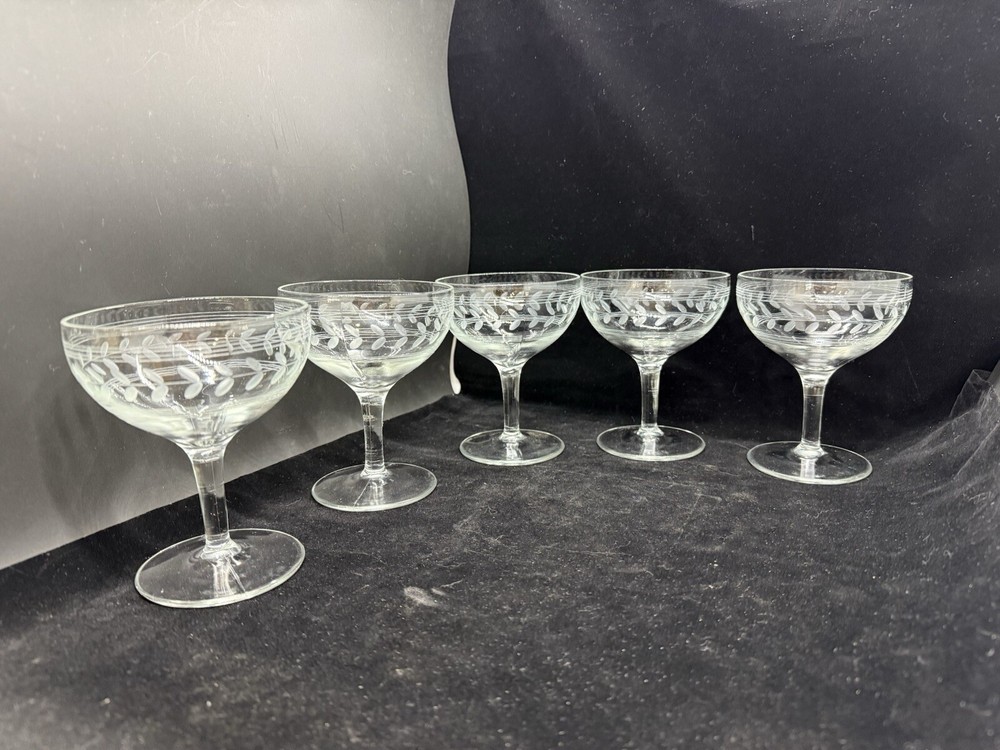 Set Of 5 Anchor Hocking Tall Sherbet Champagne Goblets Clear Glass 4.5” Tall