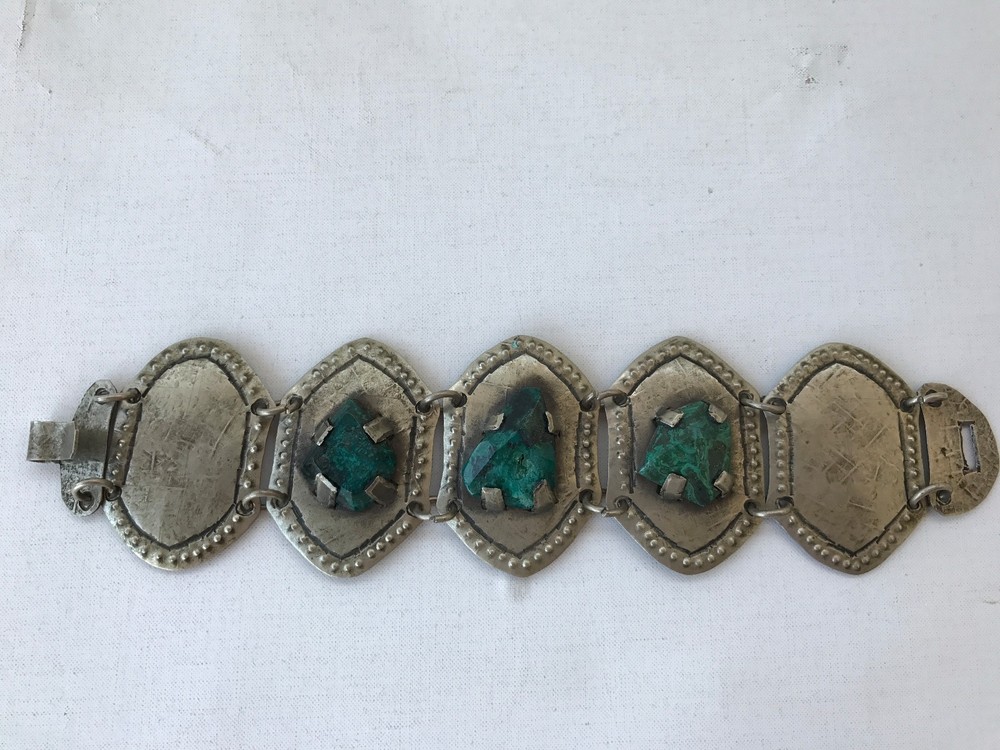 large Rustic looking 5 panel metal bracelet 3 center green marble colour stones