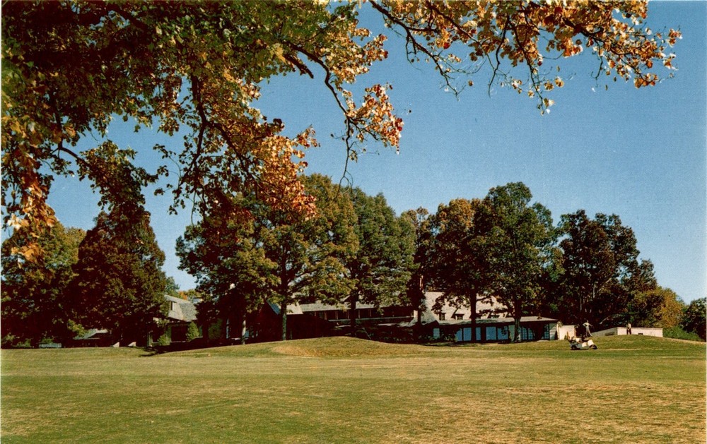 KA-28, Biltmore Forest Country Club, Biltmore, N.C., Mike Roberts Postcard