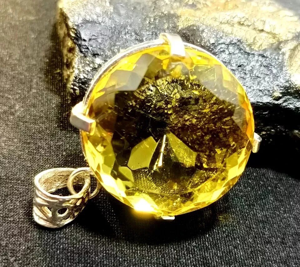 96 Ct+ Certified Natural Topaz 925 Solid Silver Round Pendant Loose Gemstone