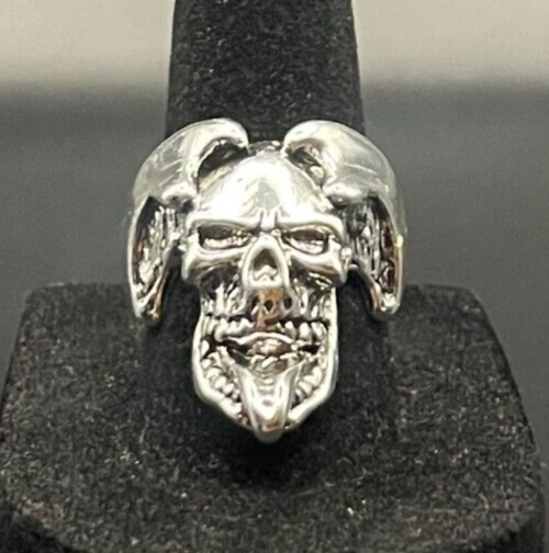 Vintage Antique Silver Tone Skull Ring - Size 7.5