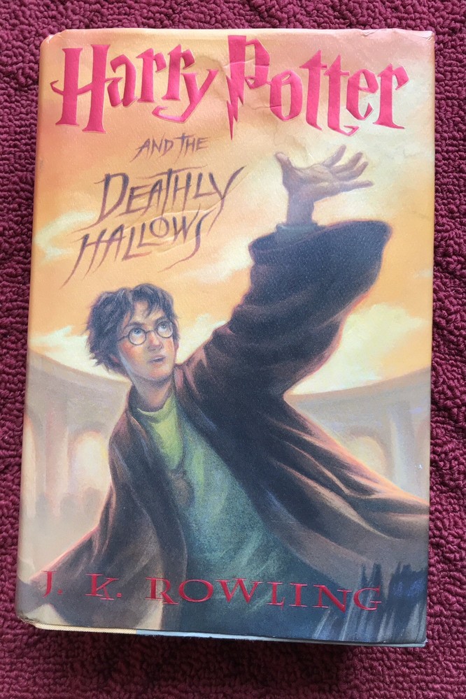 RARE Harry Potter Deathly Hallows 1st Edition 1st Printing Collectible Book EXC