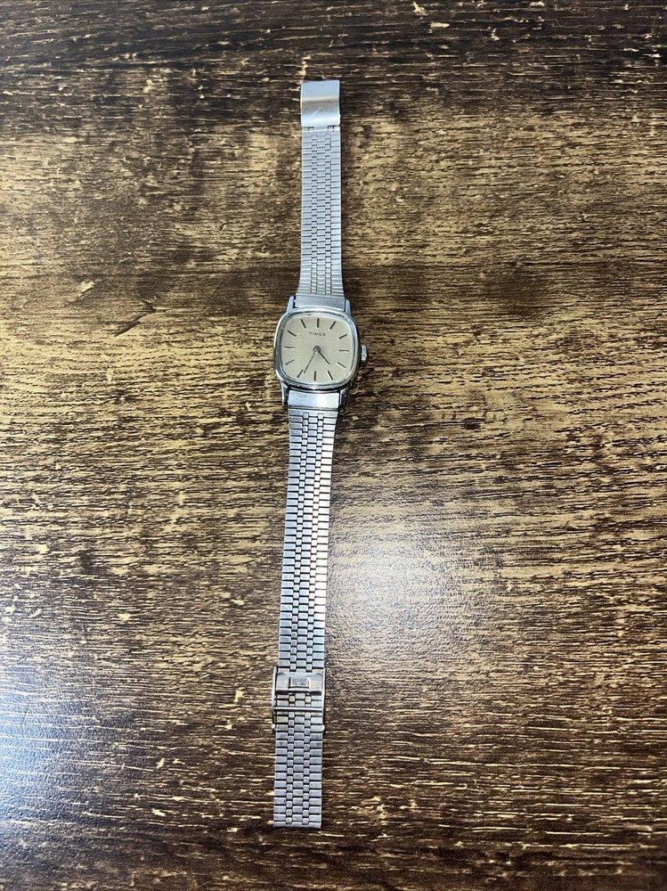 Vintage 1980s Timex Ladies Stainless Steel Watch EUC Needs Battery