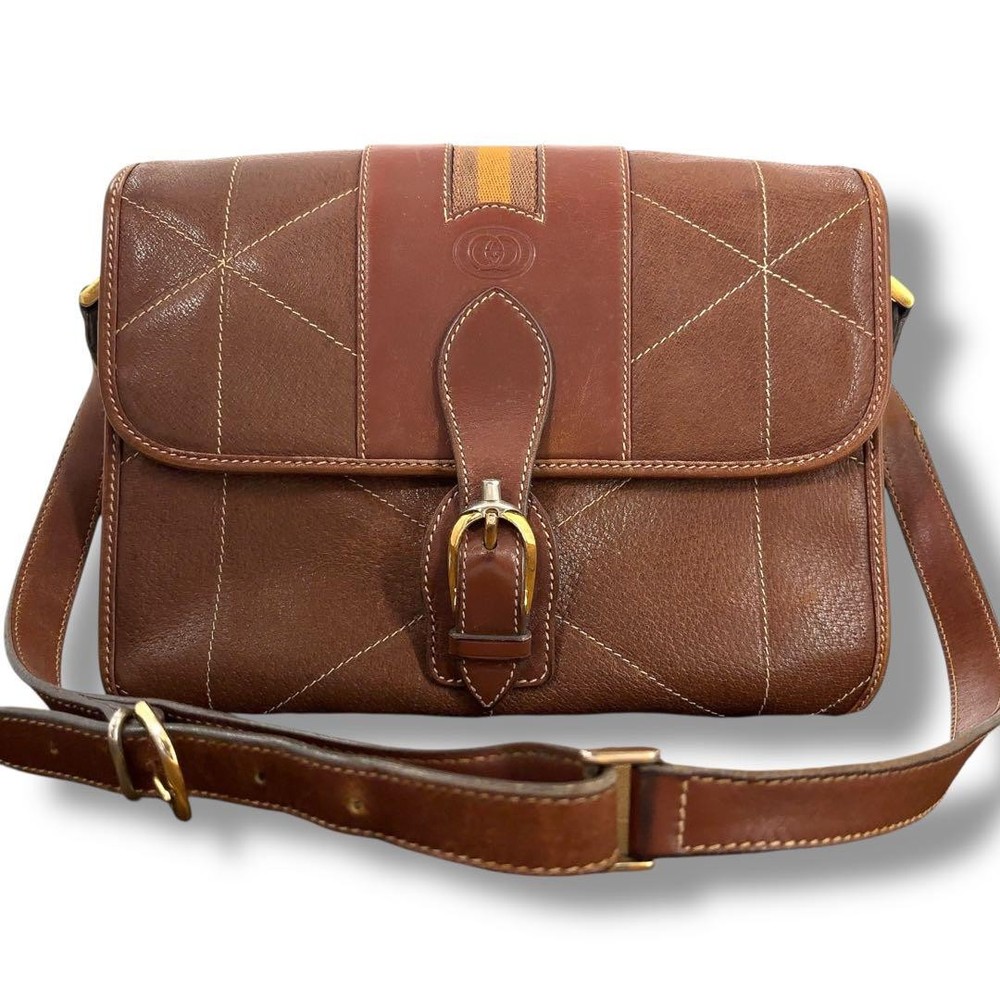 Vintage Gucci Sherry Leather Shoulder Bag with Old Logo