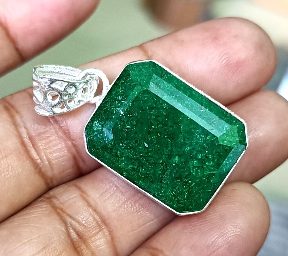 68.05 Ct Certified StunningGreen Emerald 925 Solid Silver Pendant Loose Gemstone