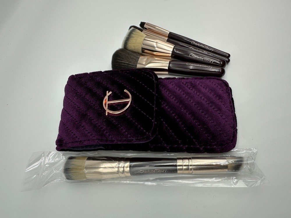 Charlotte Tilbury 5-Piece Brush Set – Magic Mini 4-Piece + Hollywood Complexion