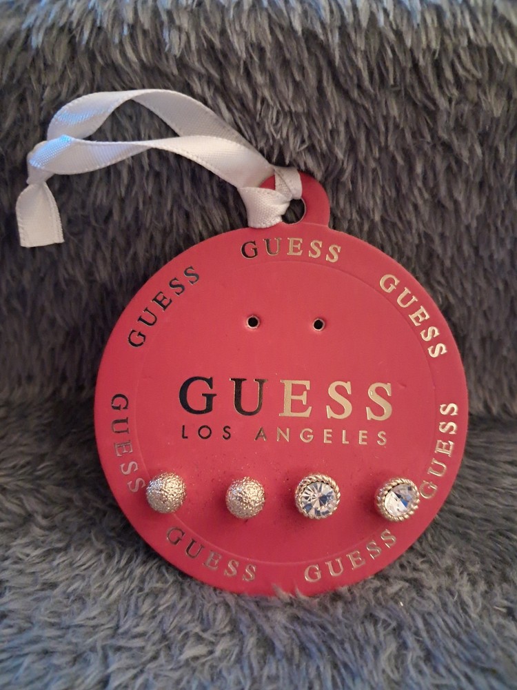 Guess Earrings (2 Pair)