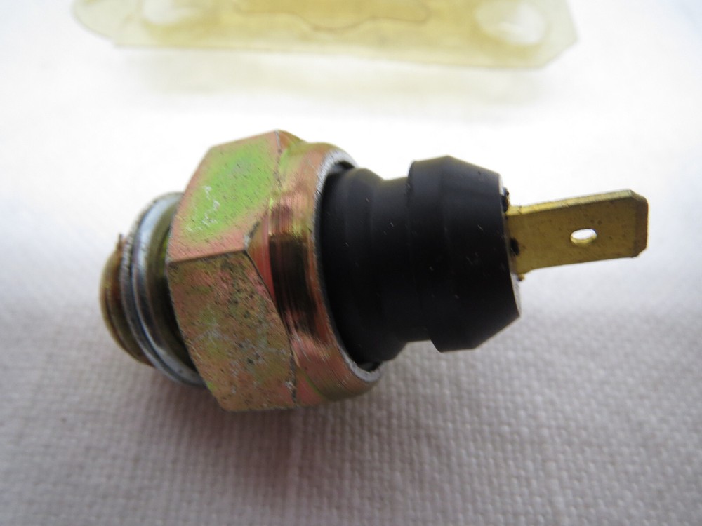 Idro Stop 40.4068 Oil Pressure Switch for Fiat 124 Spider