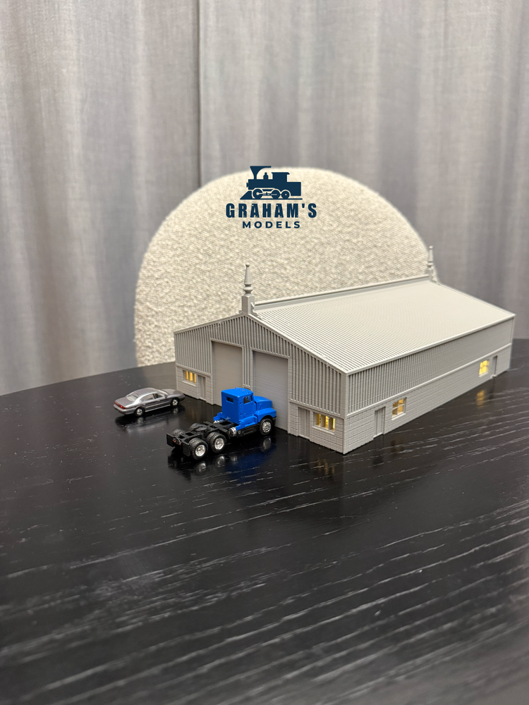 HO Scale Warehouse Factory Built Up - 1:87 Gauge - Preassembled