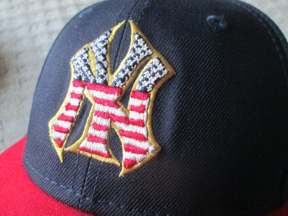 MLB NY Yankees Hat Cap FITTED AMERICAN FLAG NY Logo Sz 7 5/8 NEW ERA 59FIFTY