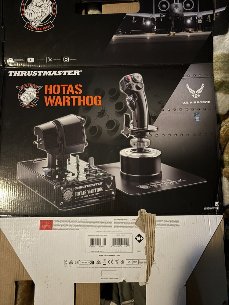 Thrustmaster  Hotas Warthog Flight Stick Joystick for PC - Black