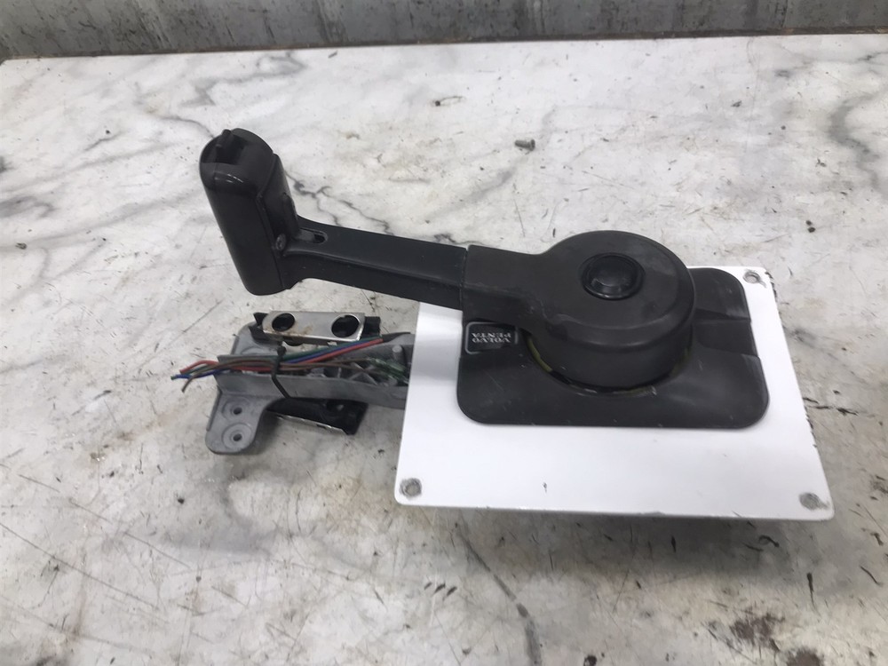 Glastron GS249 Boat Volvo Penta side throttle shifter control controller lever