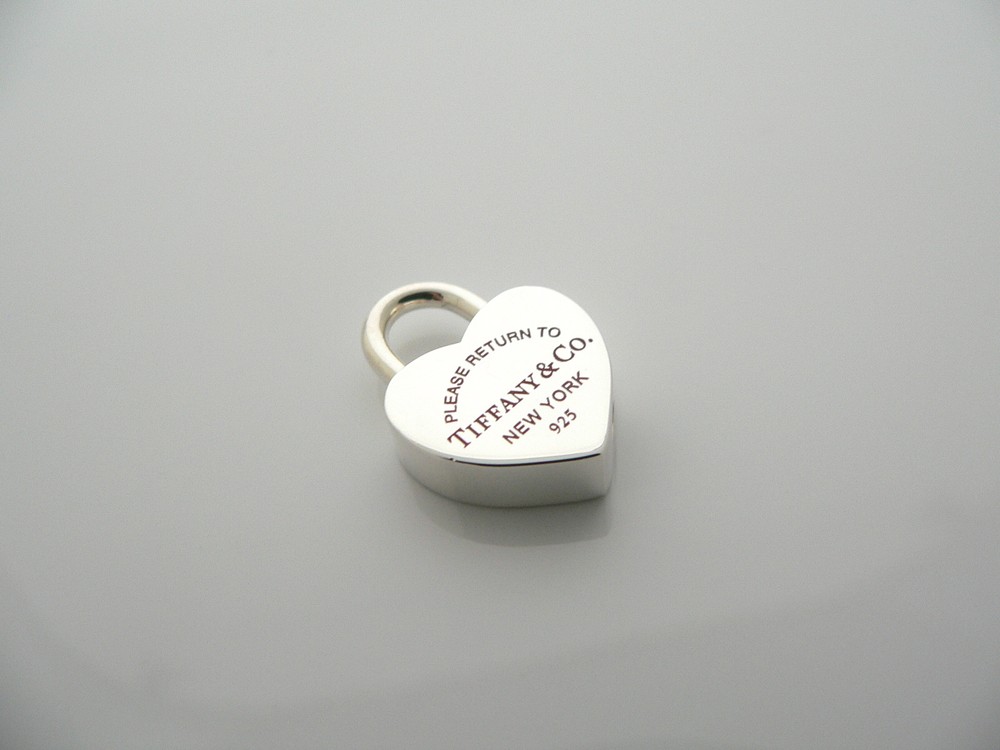 Tiffany & Co Heart Padlock Pendant Return to Tiffany Red Enamel Charm Gift Love