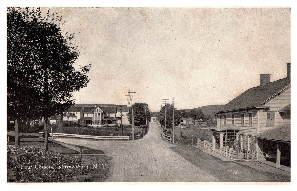 Four Corners Birdseye View Narrowsburg NY C1930 Postmark Postcard AH15