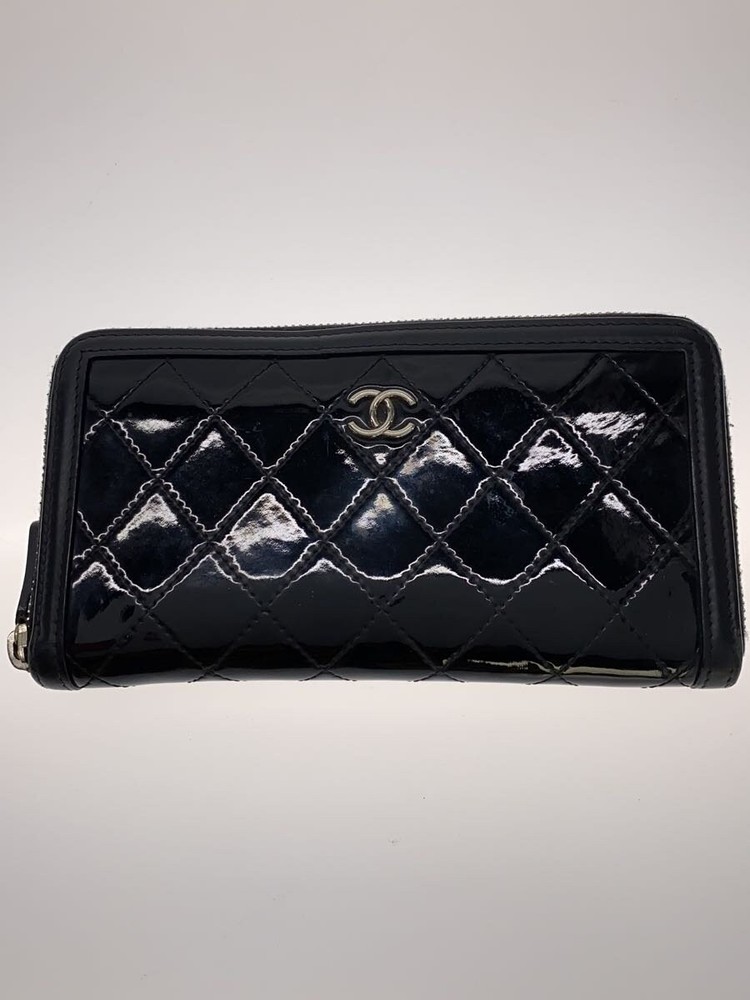 Chanel Pre-Loved Black Patent Leather CC Zip Around Long Wallet