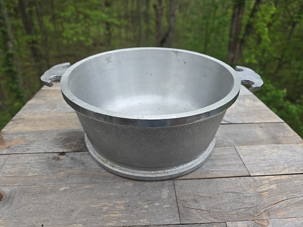 Vintage Guardian Service Ware Aluminum Pot 8 Inch