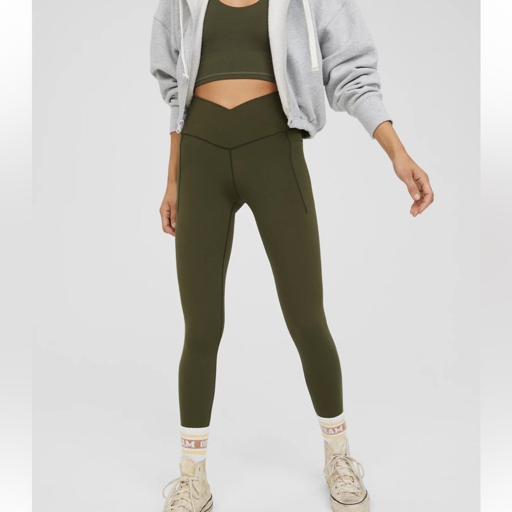 Aerie Offline Real Me XTRA Crossover High-Waisted Pocket Leggings in Olive Size Medium  