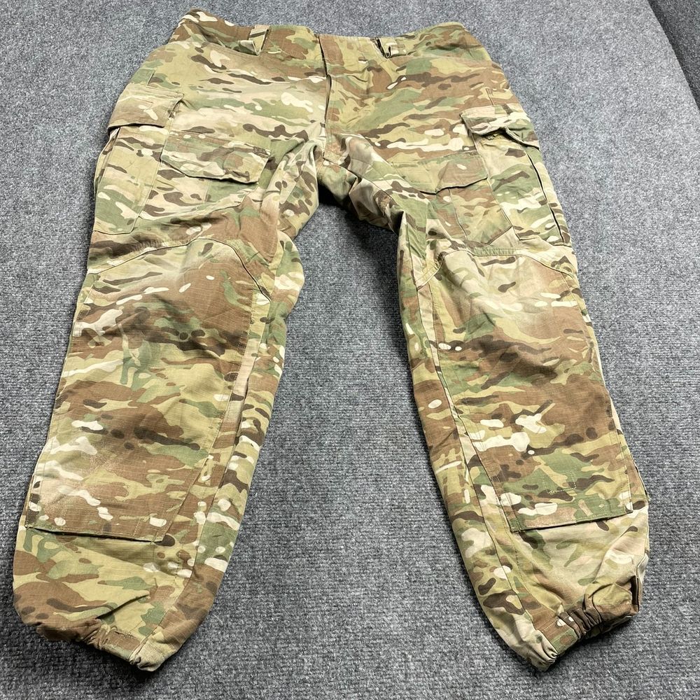 Tactical Combat Cargo Pants in MultiCam Camo for Outdoor Adventures