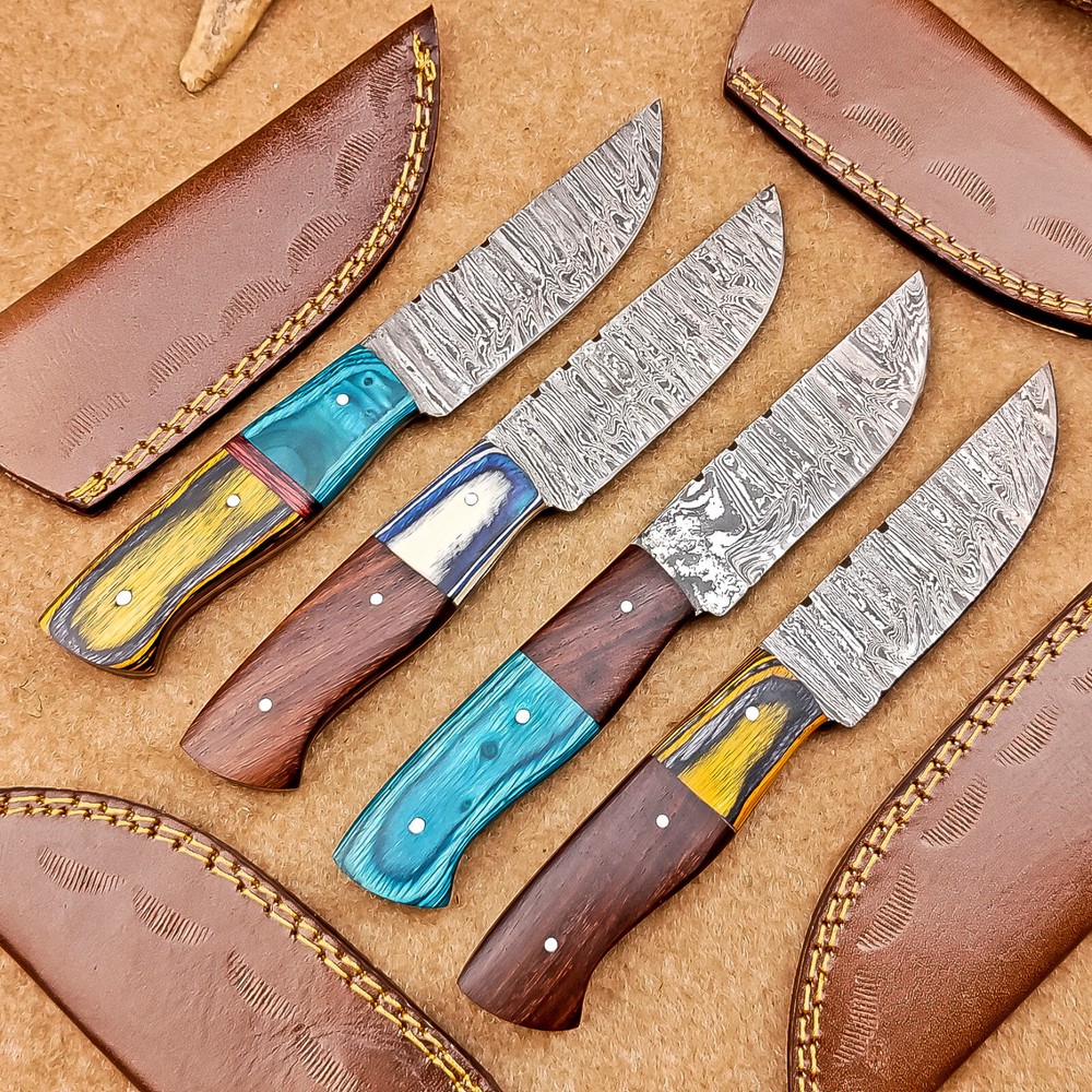 4-Piece Damascus Skinner Knife Set with 8