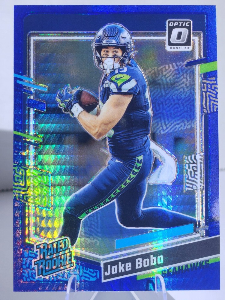 2023 PANINI DONRUSS OPTIC JAKE BOBO BLUE HYPER ROOKIE FOOTBALL CARD SEAHAWKS