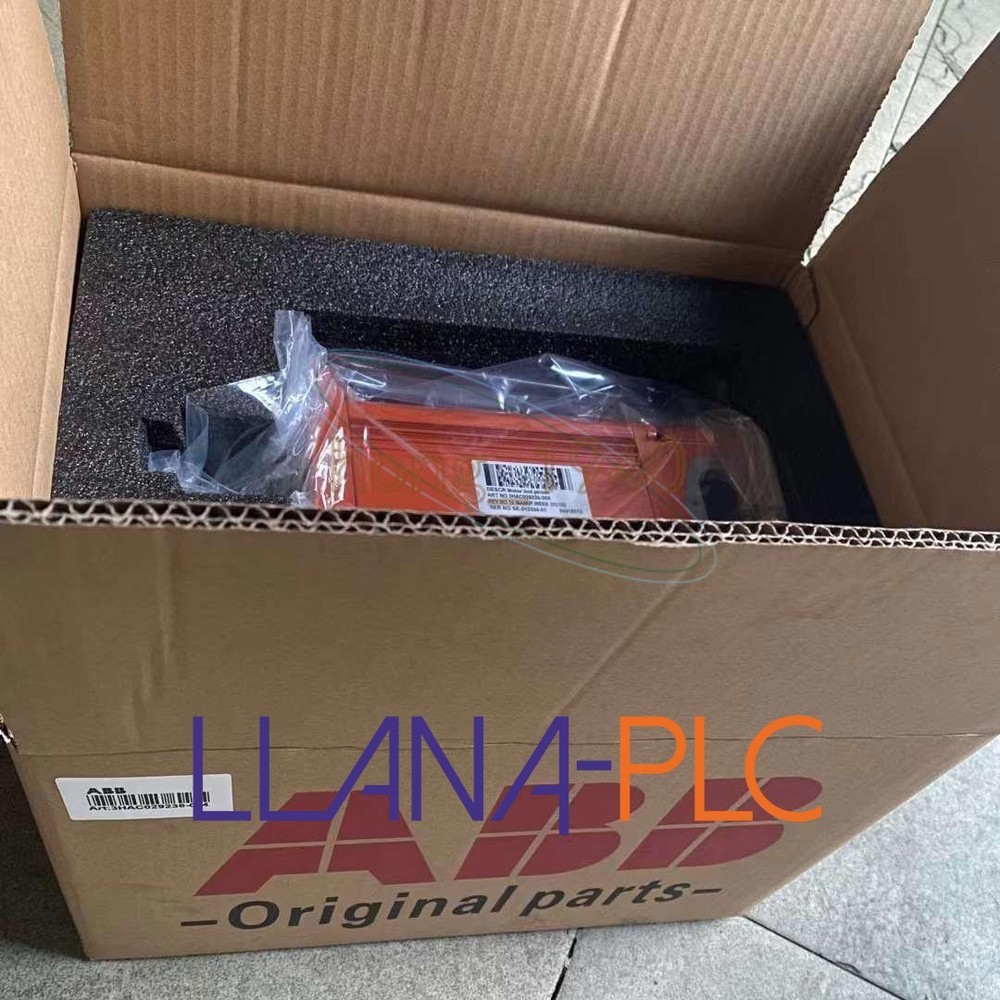 ONE NEW ABB SERVO MOTOR IRB4600 3HAC029032-004