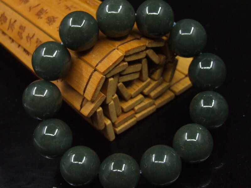 Old Chinese Statues Bracelets Amulet, Hand-carved Hetian Nephrite Jade 16mm bead