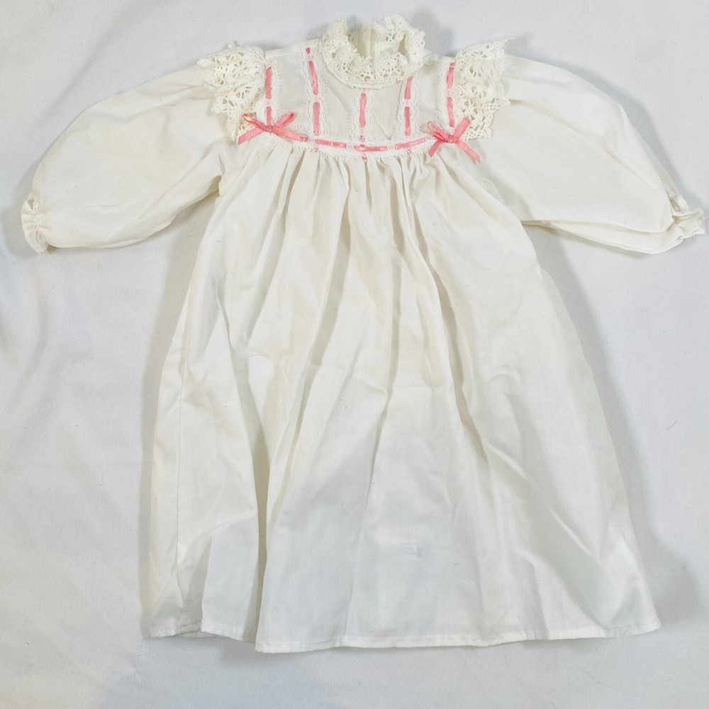 18 Inch American Girl Doll 1995 PC Samantha White Lace Nightgown PJ Set