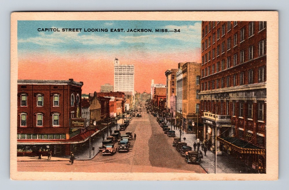 Jackson MS-Mississippi, Scenic View Capitol Street Looking East Vintage Postcard