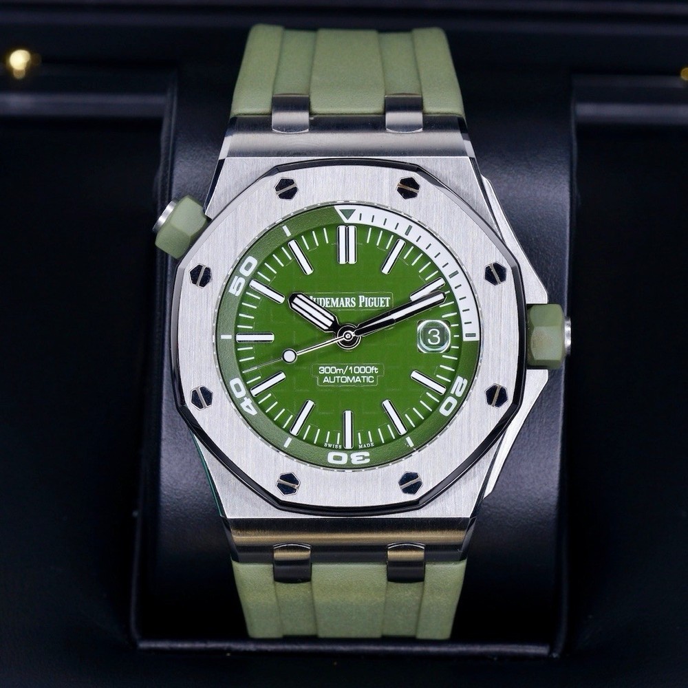 Audemars Piguet Royal Oak Offshore Diver Green 15710ST.OO.A052CA.01 42mm