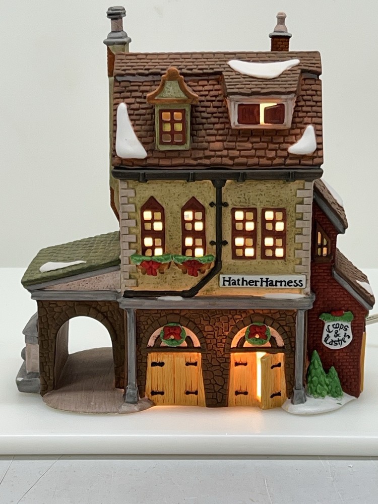 Dept 56 “Hather Harness” Heritage Village Collection 5823-8 Retired 1994
