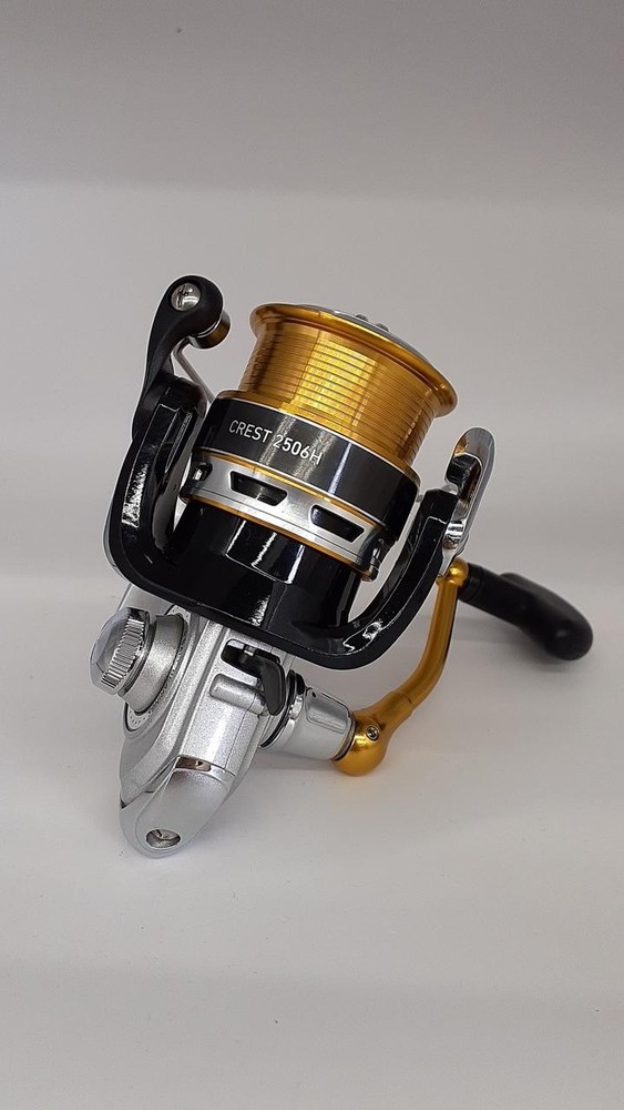 Daiwa Crest 25 Spinning Reel 6.3:1 Gear Ratio 2506H Pre-Owned