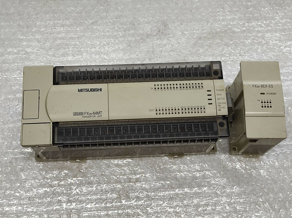 MITSUBISHI MELSEC FX2N-64MT-ESS/UL PROGRAMMABLE CONTROLLER FX2N-8EX-ES POWER