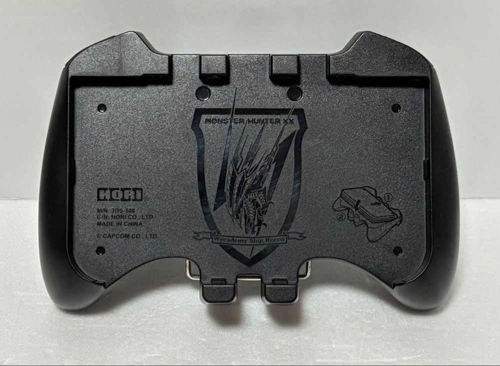 HORI Monster Hunter XX Double Cross Hunting Gear 3DS XL LL Hand Grip