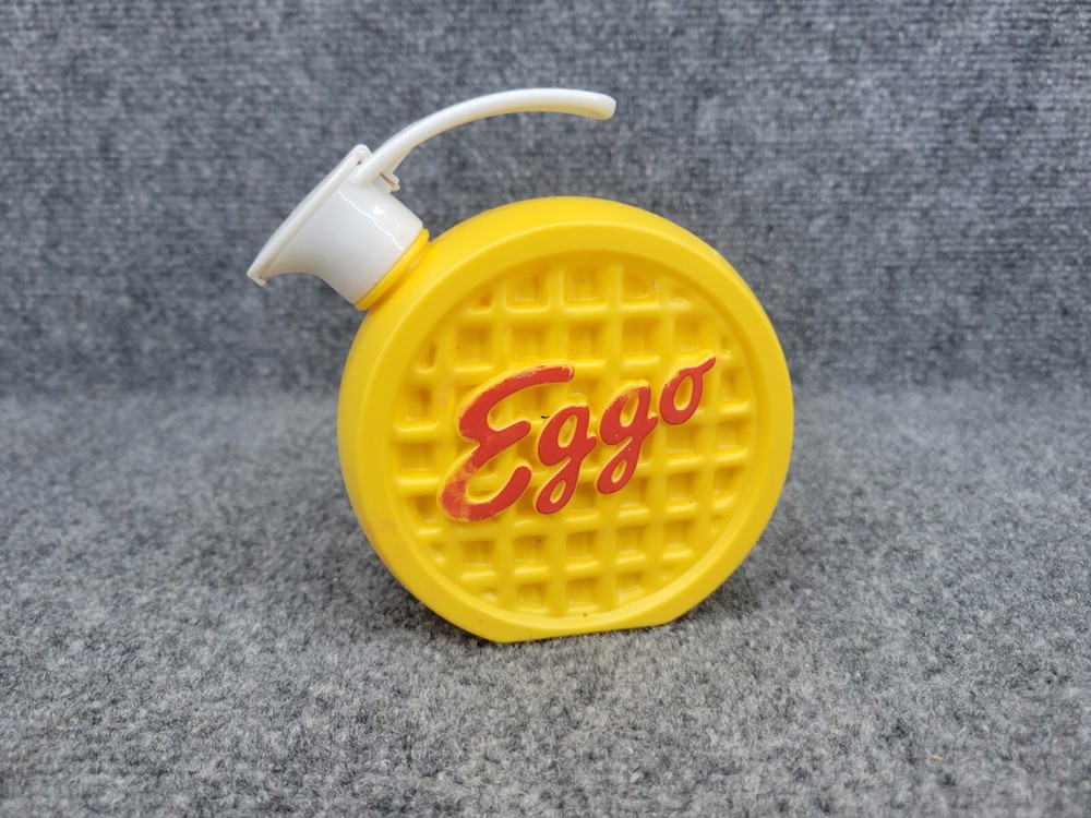 Kellogg’s Eggo Waffle Warm and Pour Waffle Shaped Syrup Dispenser