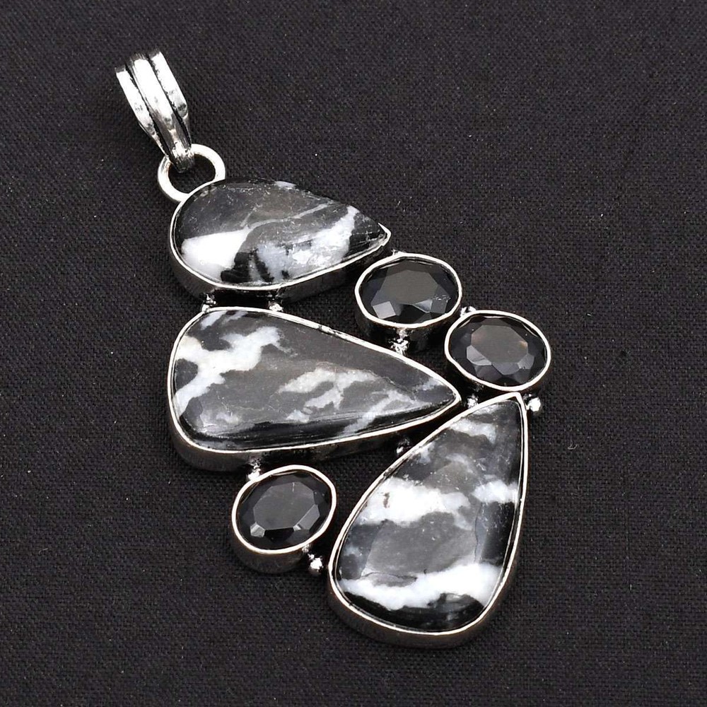 Buffalo Turquoise Black Onyx Handmade Gemstone Pendant Jewelry Gift 2.6 Inches AP-73073