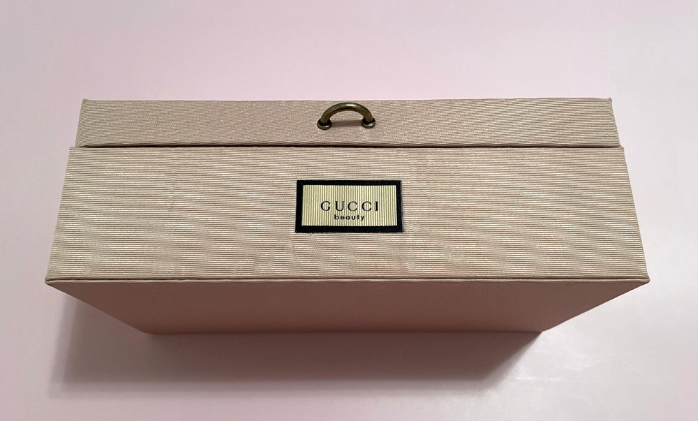 Gucci Beauty GWP Pink Quilted Jewelry Cosmetic Box Organizer + Mini Brush Set