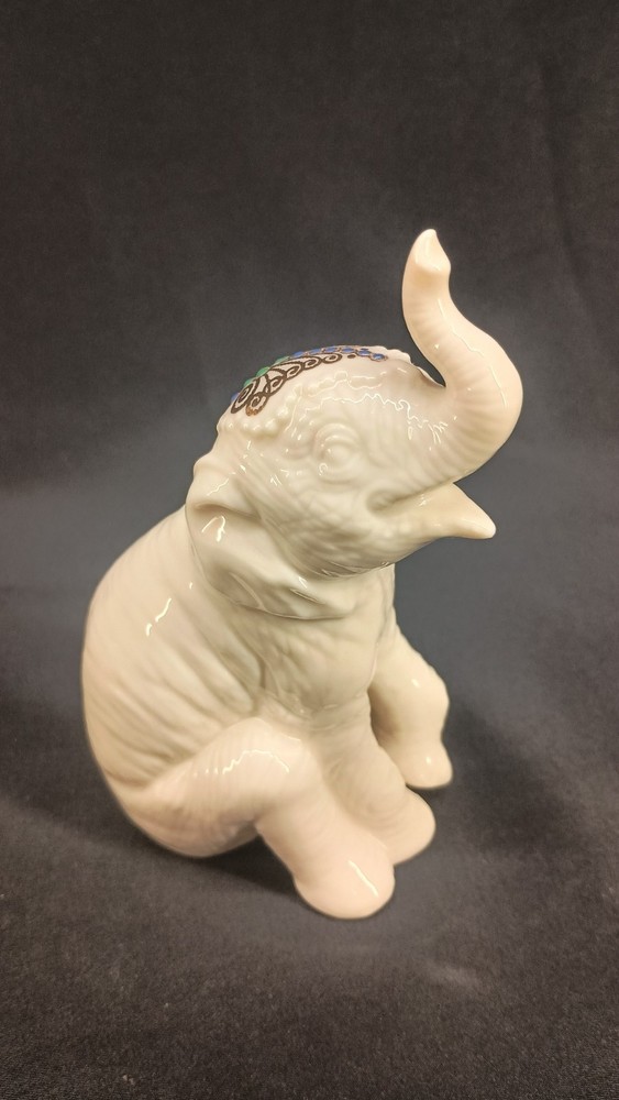1995 Lenox China Jewels Collection Elephant Calf Porcelain Figurine EUC