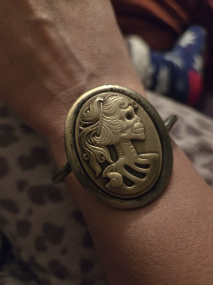 Skull Cameo Bracelet Steampunk