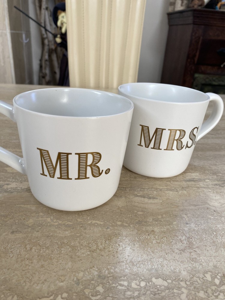 Set of 2 White Stoneware Mr & Mr Target Threshold Coffee Mugs  